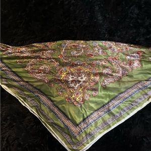 Vintage Green Pattern Satin Bandana